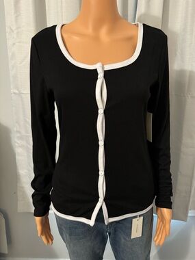 Great Gemma & Olivia size M black white button up long sleeve shirt new